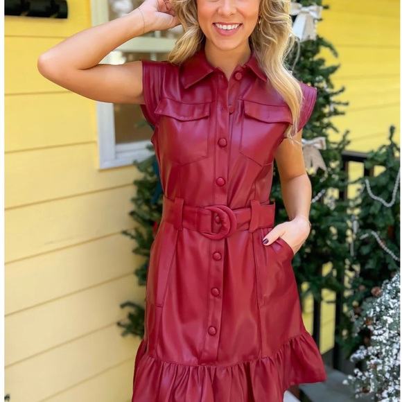 Dresses & Skirts - BLACK Flutter Sleeve Mini Dress with Notched Collar